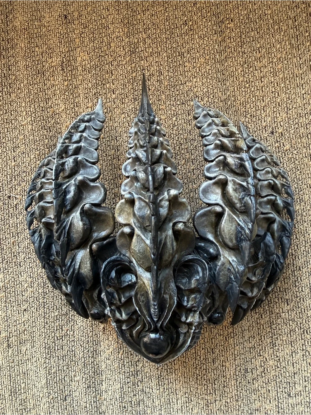 Ornate Gothic Witch Queen Vertebrae Crown and a Full Set of Vertebrae Claw Rings